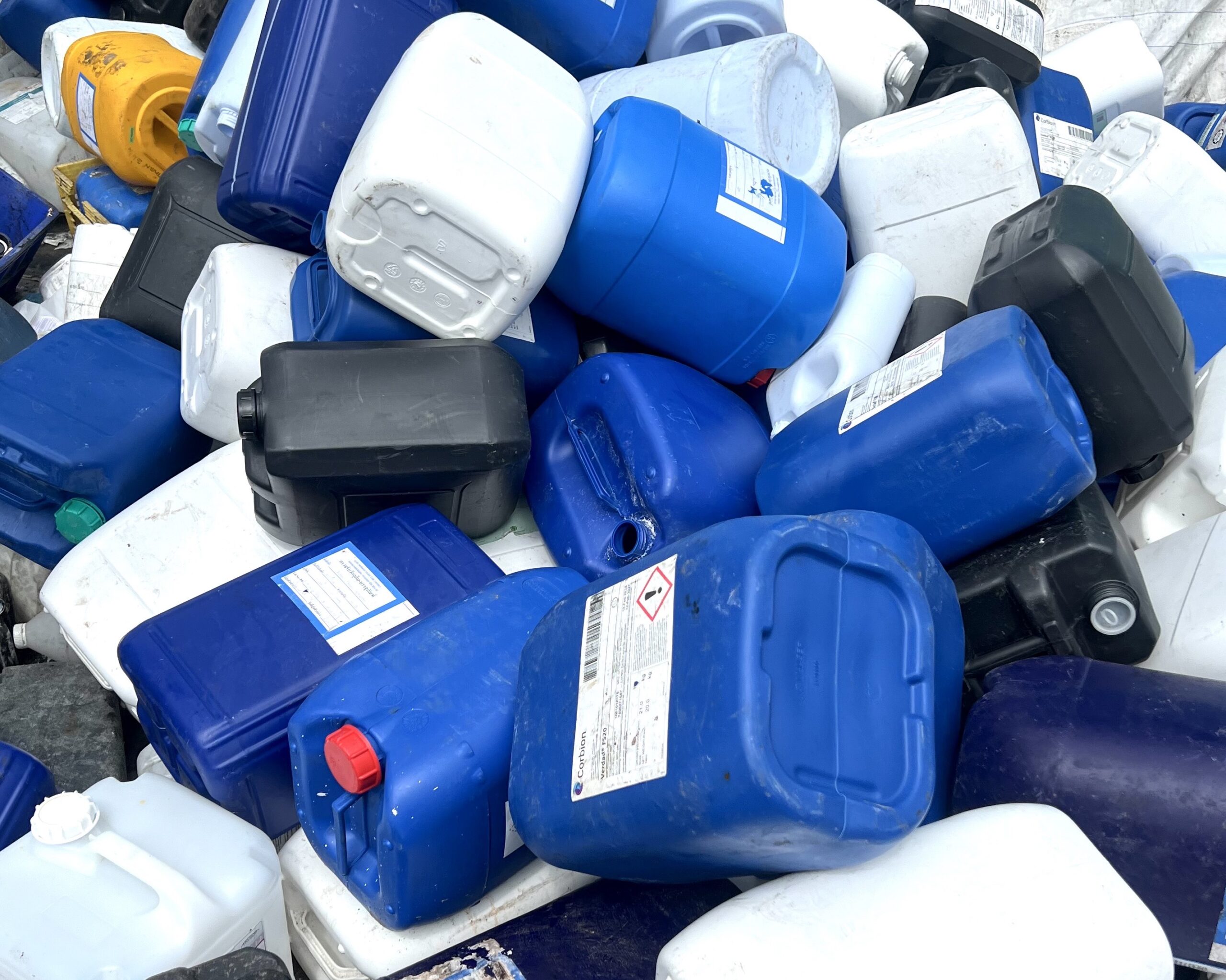 เม็ดพลาสติกรีไซเคิลเกรดพรีเมี่ยม